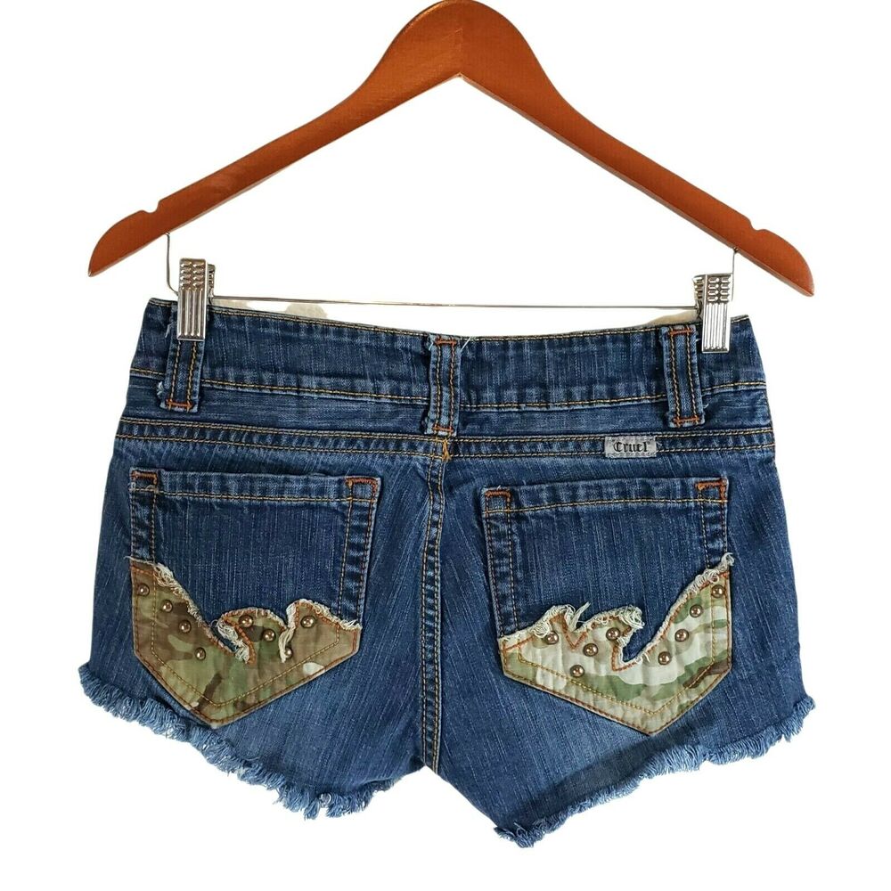 Cruel Blake Denim Cutoff Shorts SIZE 5 Rocky Mountain Co Camo Embellished Pocket
